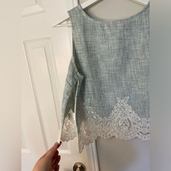 Lace Trim Top - Picture 4 of 4